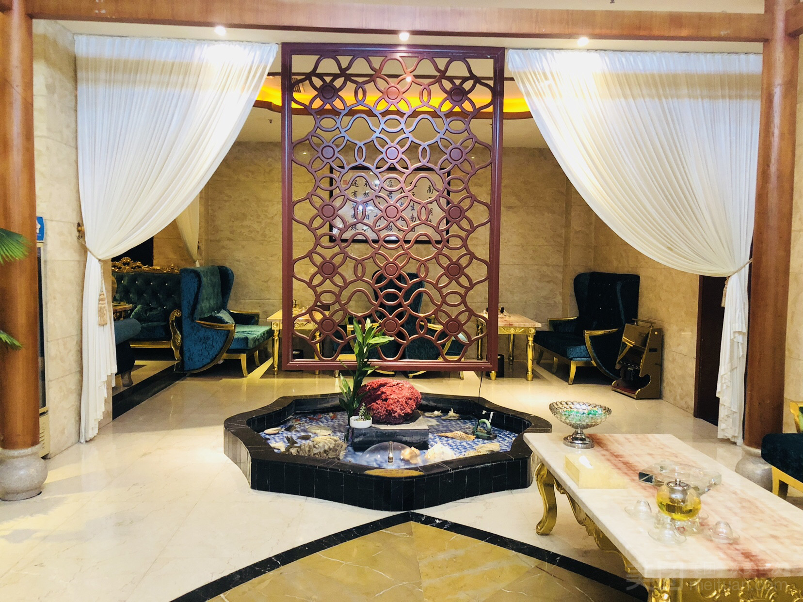 济南高端洗浴场周边推荐：近在咫尺的奢华享受