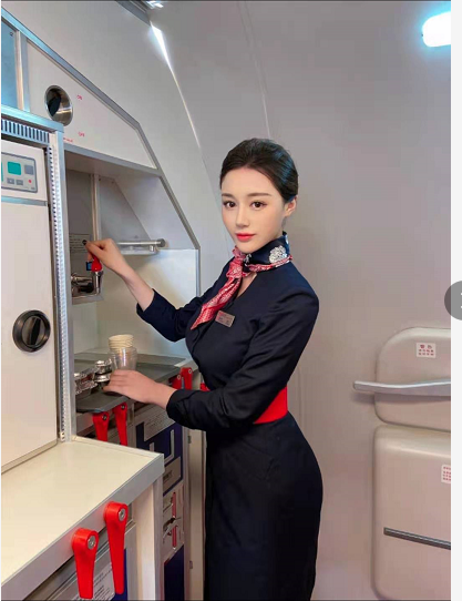 兄弟带我去体验了盐都区高端洗浴会所,做完感觉爽翻了